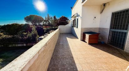 Villa Bifamiliare 7 locali di 110 m² in Martina Franca (74015)