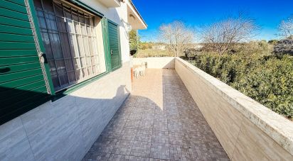 Villa Bifamiliare 7 locali di 110 m² in Martina Franca (74015)
