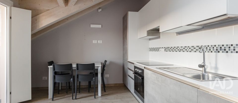 Bilocale di 50 m² a Torino (10141)