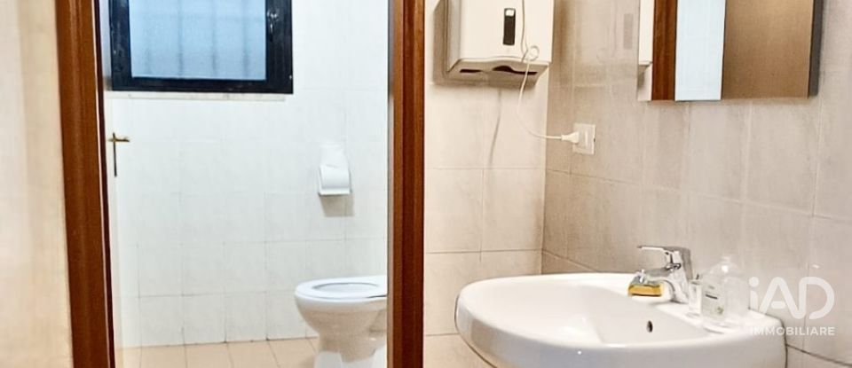 Negozio / locale commerciale di 145 m² in Verona (37136)