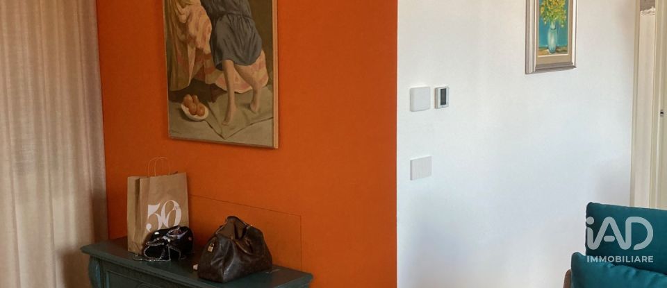 Three-room apartment of 115 m² in Pavia (27100)