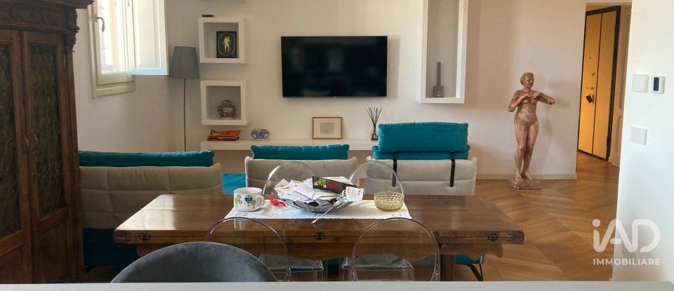 Three-room apartment of 115 m² in Pavia (27100)