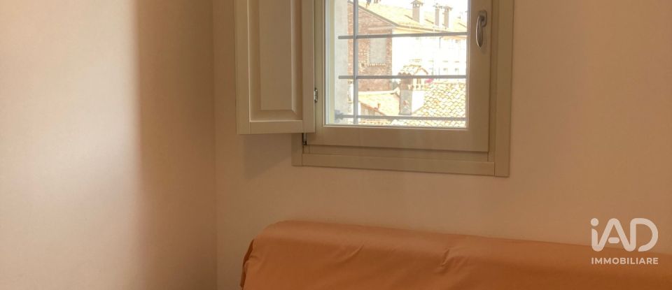 Three-room apartment of 115 m² in Pavia (27100)
