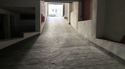 Negozio / locale commerciale di 494 m² in Palermo (90128)