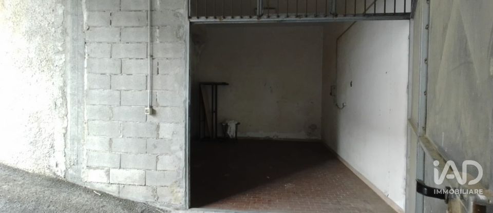 Parking of 24 m² in Toirano (17055)