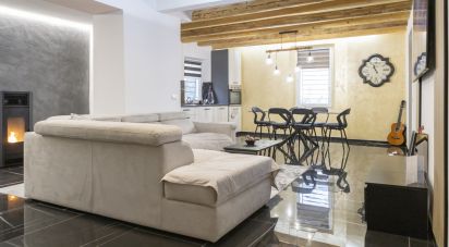 Appartamento 5 locali di 114 m² a Castelbellino (60030)