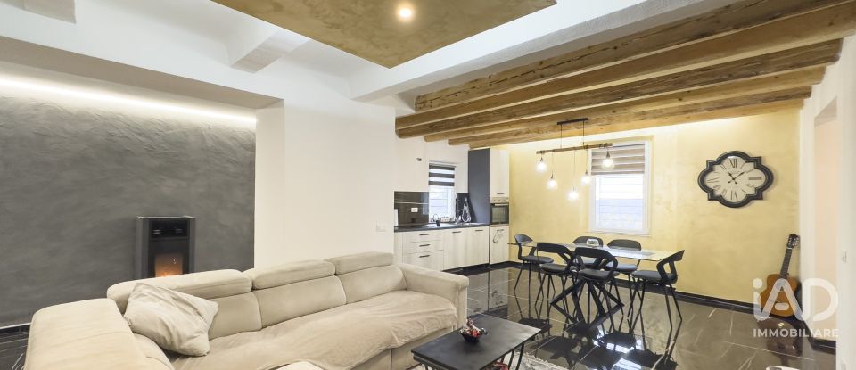 Apartment 5 rooms of 114 m² in Castelbellino (60030)