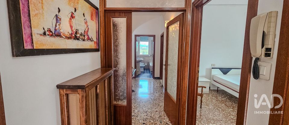 Appartamento 5 locali di 150 m² a Spello (06038)