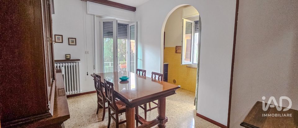 Appartamento 5 locali di 150 m² a Spello (06038)