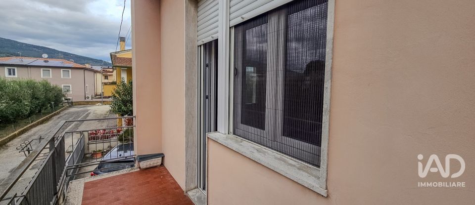 Appartamento 5 locali di 150 m² a Spello (06038)