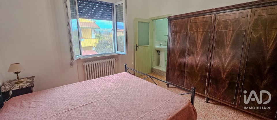 Appartamento 5 locali di 150 m² a Spello (06038)