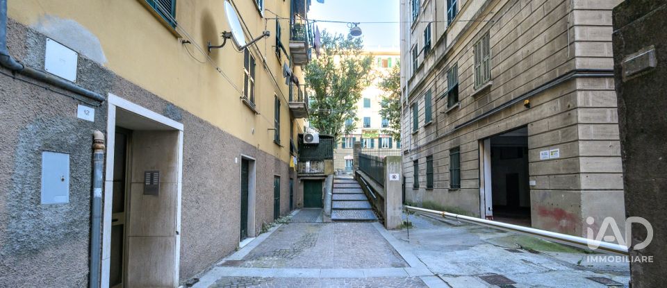 Apartment 6 rooms of 79 m² in Genova (16162)
