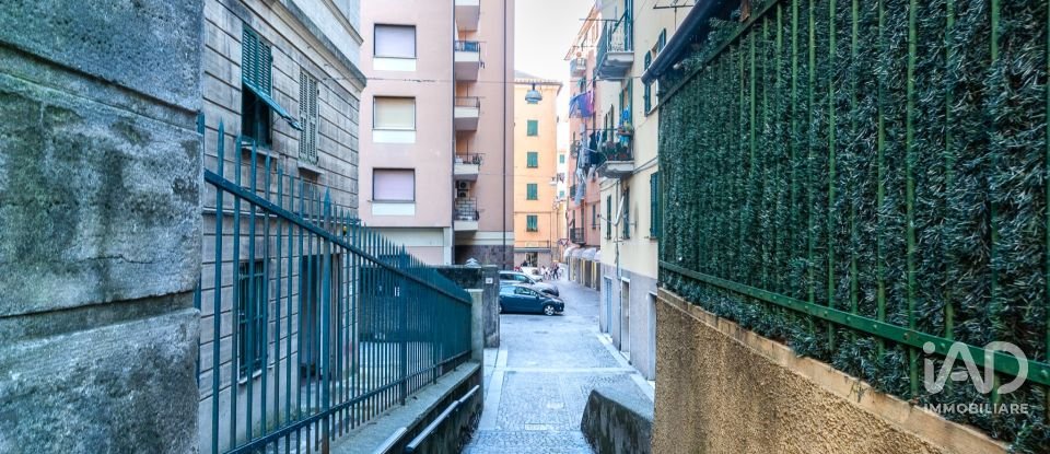 Apartment 6 rooms of 79 m² in Genova (16162)