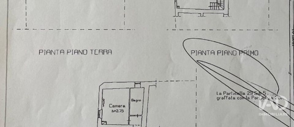 Lodge 3 rooms of 180 m² in Fossato di Vico (06022)