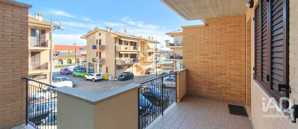 Trilocale di 85 m² a Porto San Giorgio (63822)