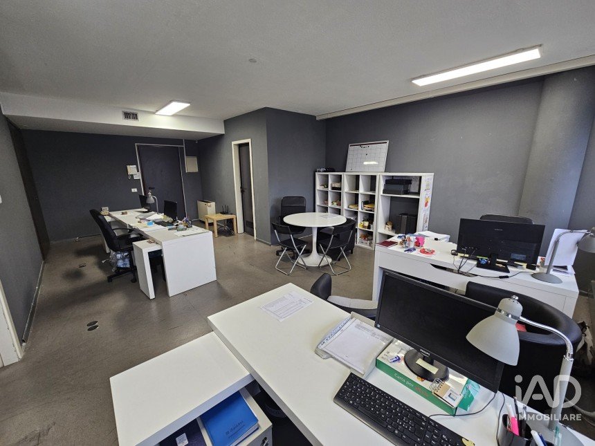 Uffici di 62 m² in Rivoli (10098)