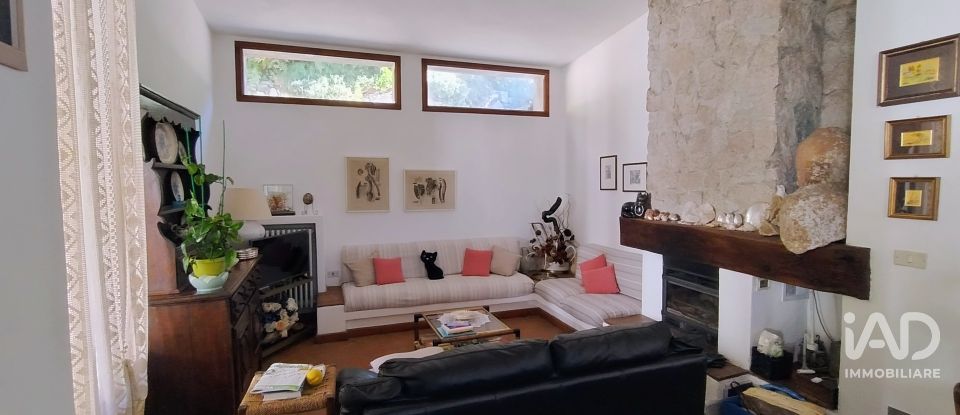 House 4 rooms of 144 m² in Verbania (28921)