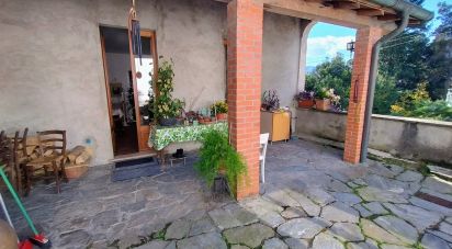Casa indipendente / Villa 4 locali di 144 m² in Verbania (28921)
