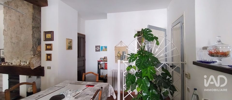 House 4 rooms of 144 m² in Verbania (28921)