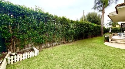 Casale 4 locali di 140 m² in Avola (96012)