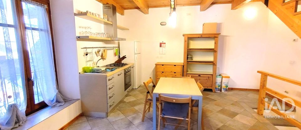Casa indipendente / Villa 3 locali di 80 m² in Ghiffa (28823)