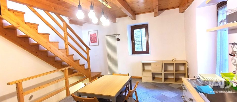 Casa indipendente / Villa 3 locali di 80 m² in Ghiffa (28823)
