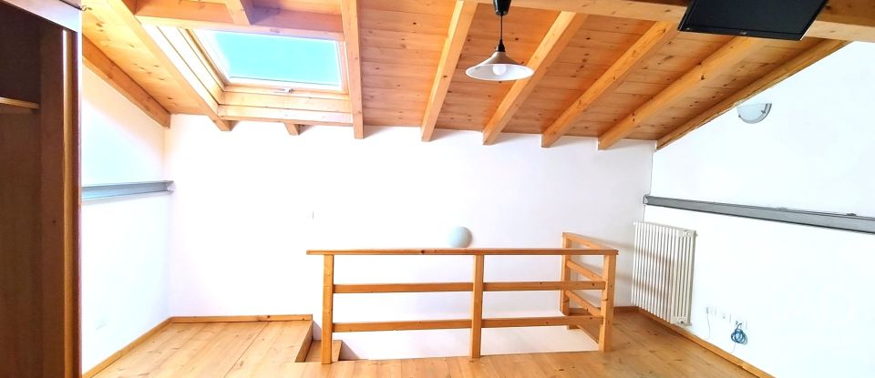 Casa indipendente / Villa 3 locali di 80 m² in Ghiffa (28823)