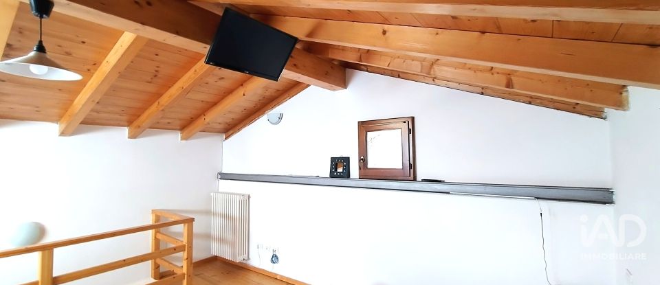 Casa indipendente / Villa 3 locali di 80 m² in Ghiffa (28823)