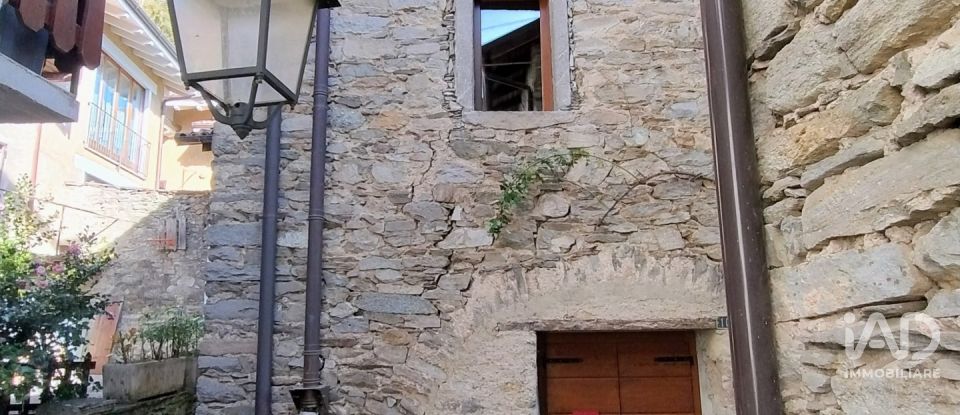 Casa indipendente / Villa 3 locali di 80 m² in Ghiffa (28823)