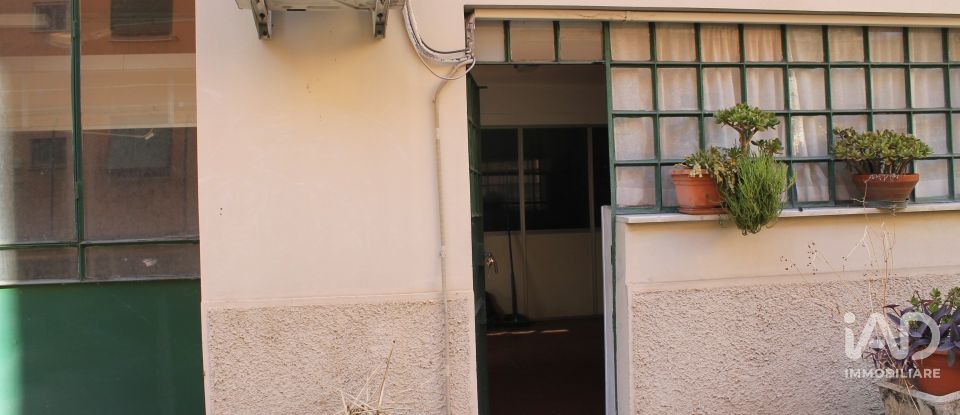 Negozio / locale commerciale di 506 m² in Genova (16159)