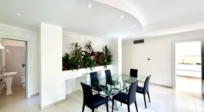 Quadrilocale di 140 m² a Siracusa (96100)