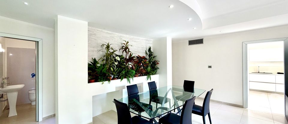 Four-room apartment of 140 m² in Siracusa (96100)