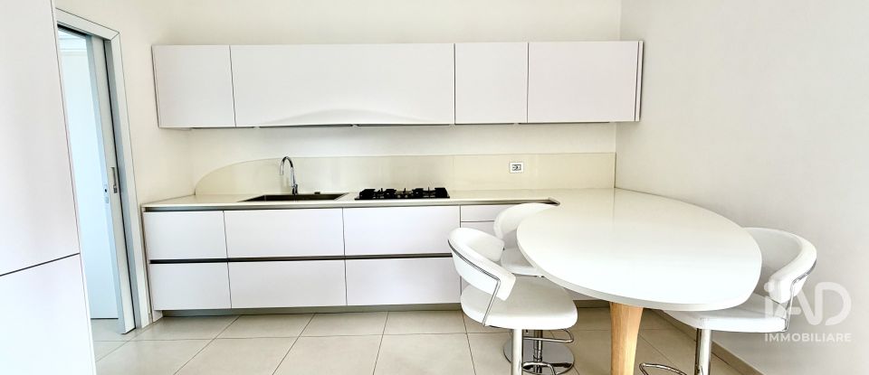 Four-room apartment of 140 m² in Siracusa (96100)