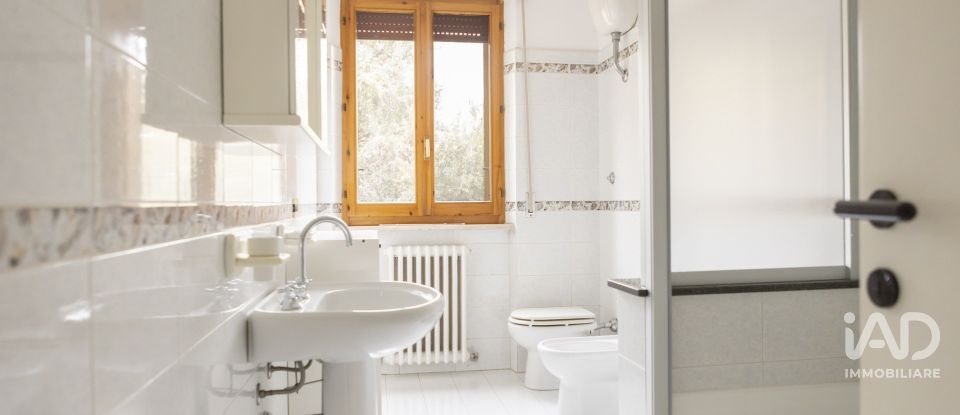 Quadrilocale di 102 m² a Filottrano (60024)