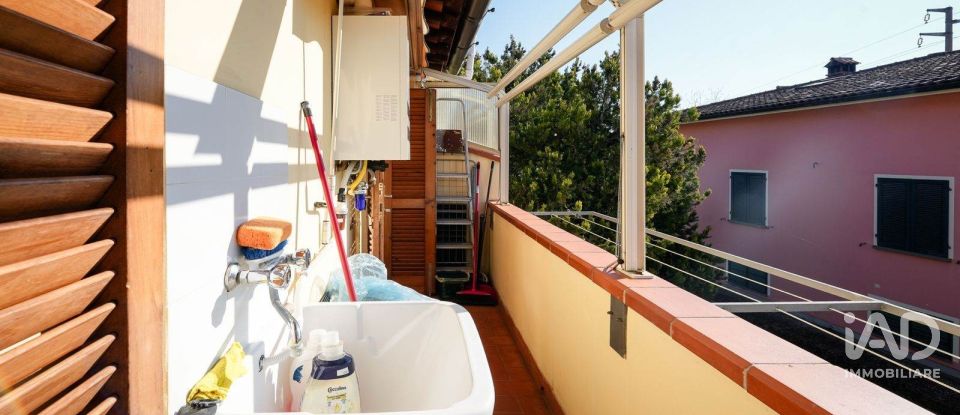 Three-room apartment of 60 m² in Carmignano (59015)