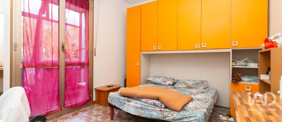 Apartment 6 rooms of 135 m² in Torino (10135)