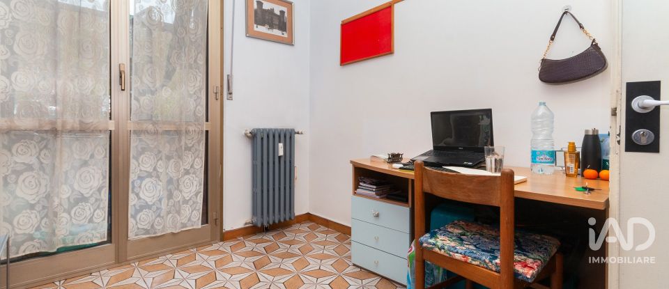 Apartment 6 rooms of 135 m² in Torino (10135)