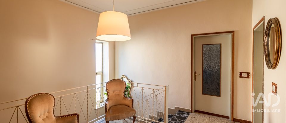 House 7 rooms of 250 m² in Cerea (37053)