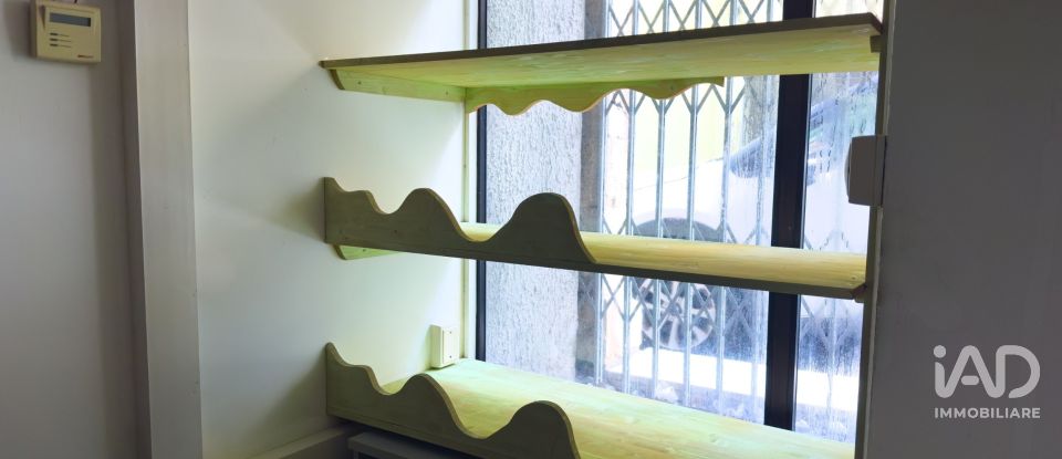 Negozio / locale commerciale di 78 m² in Perugia (06123)