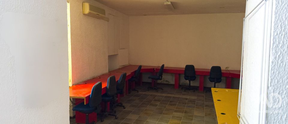 Negozio / locale commerciale di 78 m² in Perugia (06123)