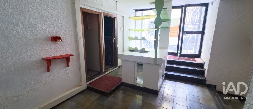 Negozio / locale commerciale di 78 m² in Perugia (06123)