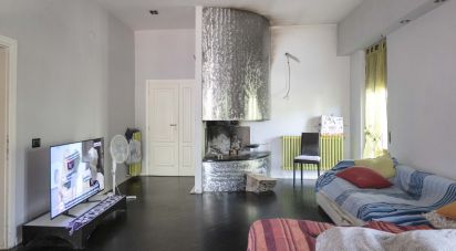 Hotel-ristorante di 1.100 m² in Terranuova Bracciolini (52028)