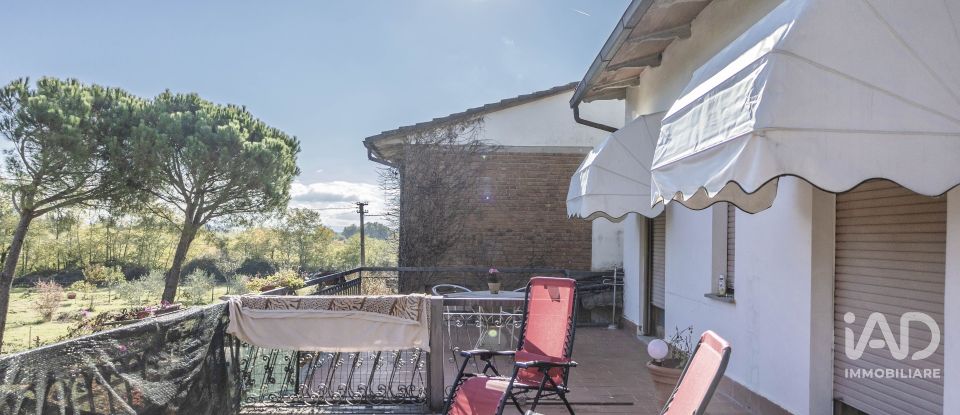 Hotel-restaurant of 1,100 m² in Terranuova Bracciolini (52028)