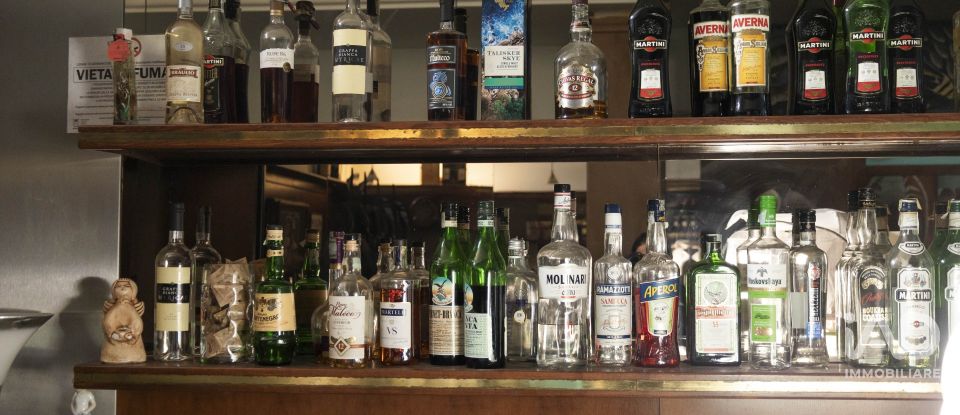 Hotel-restaurant of 1,100 m² in Terranuova Bracciolini (52028)