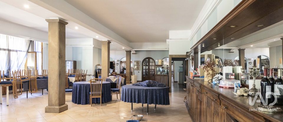 Hotel-restaurant of 1,100 m² in Terranuova Bracciolini (52028)