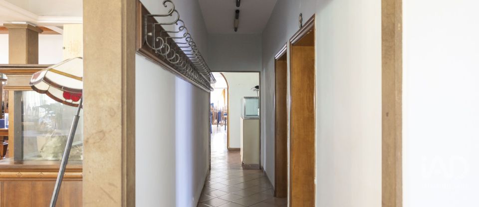 Hotel-restaurant of 1,100 m² in Terranuova Bracciolini (52028)