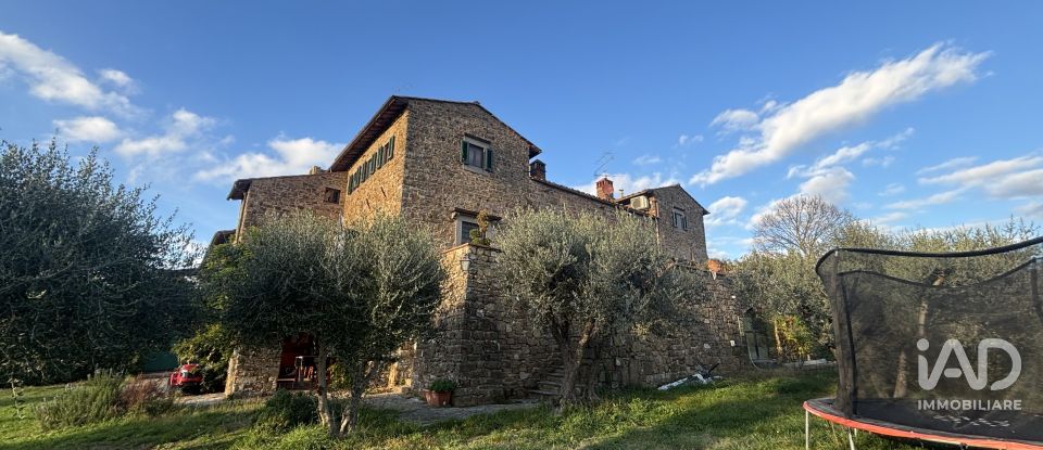 Casale 9 locali di 230 m² in Impruneta (50023)