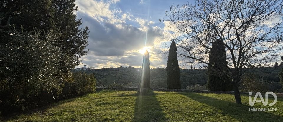 Casale 9 locali di 230 m² in Impruneta (50023)