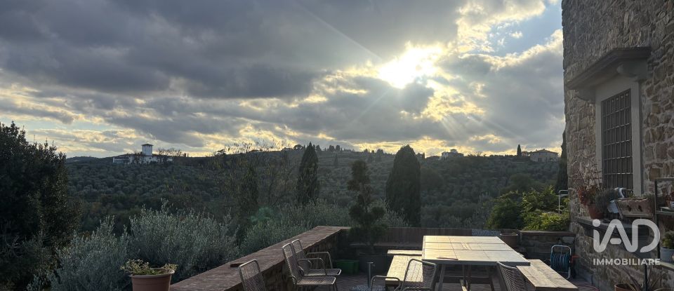 Casale 9 locali di 230 m² in Impruneta (50023)