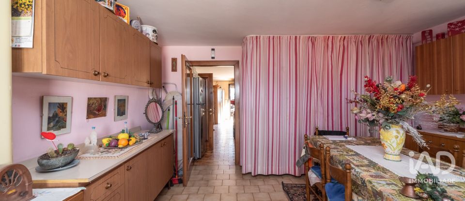 Casa indipendente / Villa 5 locali di 192 m² in Selvazzano Dentro (35030)